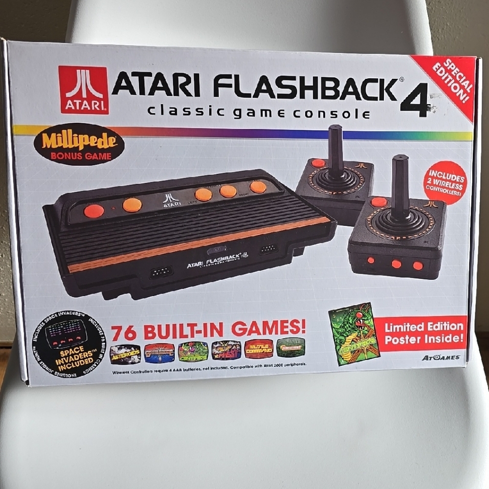 Atari Flashback 4 Classic Game Console